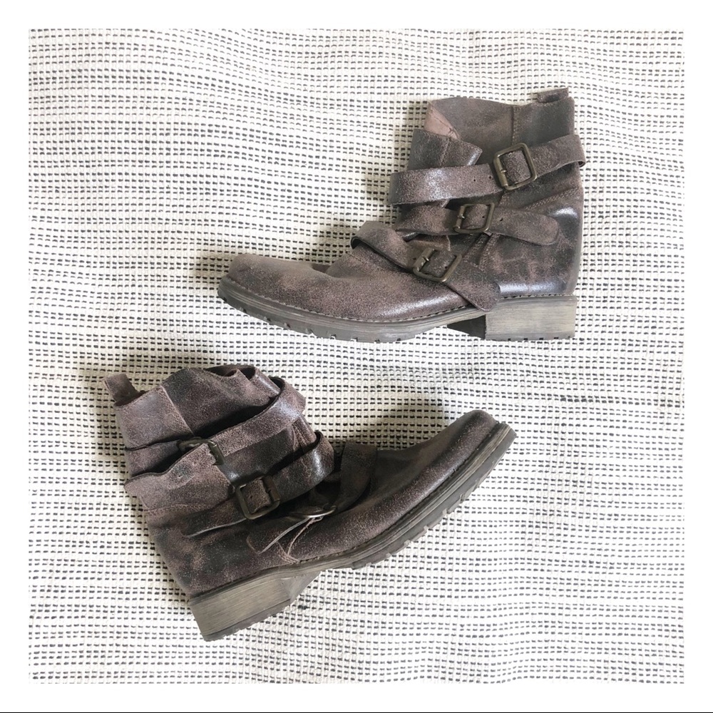 🆕 STEVE MADDEN Colony leather moto booties boots